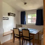 Lejlighed Dorfschule Mollseifen